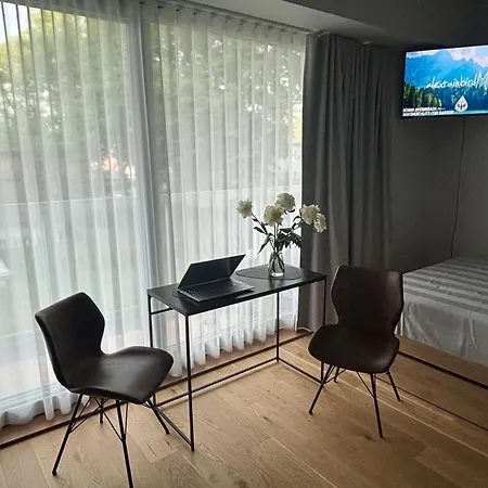 New In The Centre Apartment